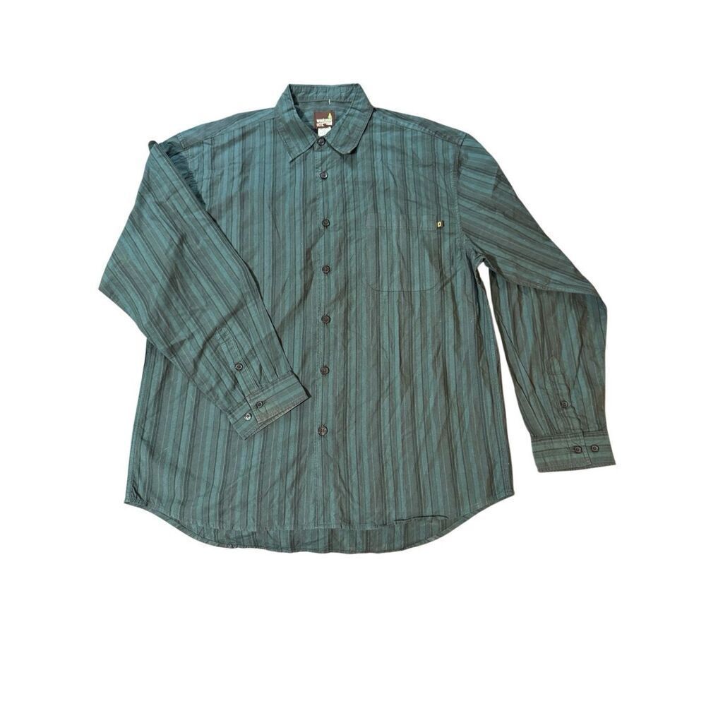 Weekendz off men long sleeve button front with front pocket L